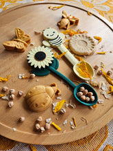 Load image into Gallery viewer, Bee + Sunflower Bio Spoons Bundle