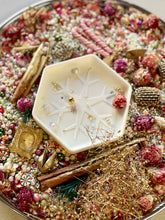 Load image into Gallery viewer, Mini Snowflake Bio Tray - BRAND NEW DISCONTINUED DESIGN