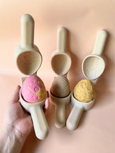 Load image into Gallery viewer, Jumbo Eco Egg Presses Bundle