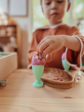 Load image into Gallery viewer, Icecream Sundae Cup - Mint