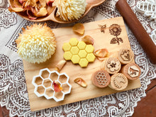 Load image into Gallery viewer, Honeycomb Bio Cutter
