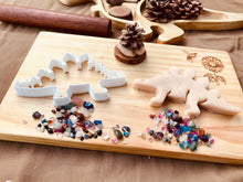 Load image into Gallery viewer, Stegosaurus Bio Cutter