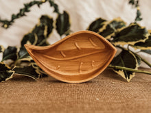 Load image into Gallery viewer, Wooden Mini Leaf Tray