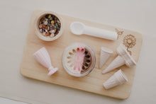 Load image into Gallery viewer, Icecream Shop - Single Scoop Kit