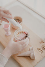 Load image into Gallery viewer, Icecream Shop - Single Scoop Kit