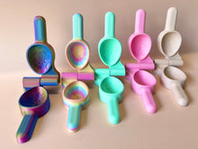 Load image into Gallery viewer, Eco Egg Press - Polka Dots - PRE-ORDER