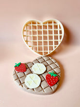 Load image into Gallery viewer, Waffle Heart Bio Cutter