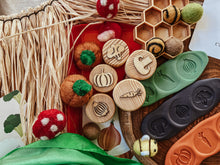 Load image into Gallery viewer, Wooden Vegetable Stamps