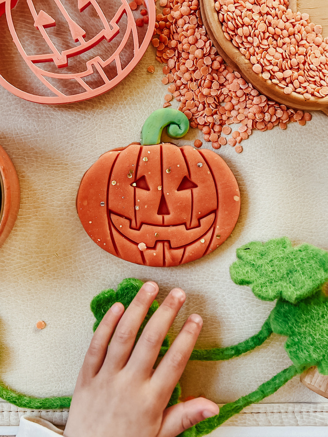 Jack-o'-Lantern Bio Cutter