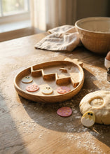 Load image into Gallery viewer, wooden_hatching_chick_easter_tray_-_play_or_decor