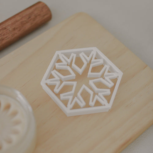 Snowflake Bio Cutter