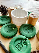 Load image into Gallery viewer, Ornament/Cookie/Scone Bio Cutter